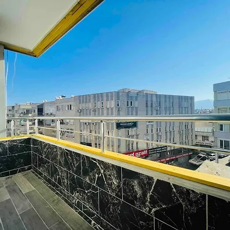 Harika Konumdaki Huzurlu Daire Apartamento *